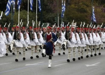 Ακυρώνονται οι μαθητικές και στρατιωτικές παρελάσεις της 25ης Μαρτίου