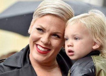 Pink για κορωνοϊό: Ο γιος μου το πέρασε πιο βαριά από εμένα – Δεν έχω ξαναπροσευχηθεί τόσο στη ζωή μου!