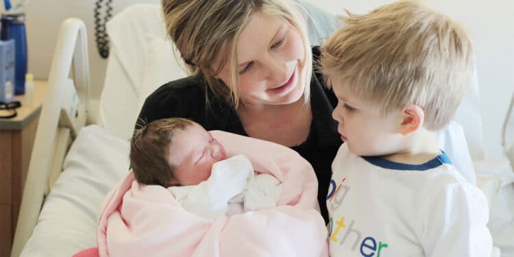 Νέο μωρό: Η προετοιμασία των παιδιών σας